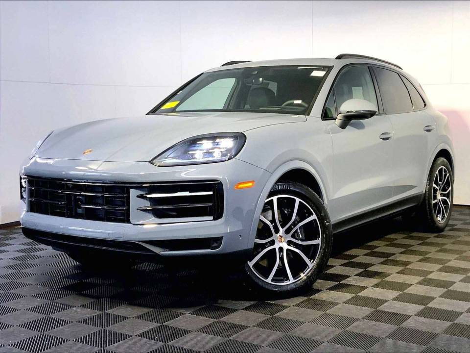 2026 Porsche Cayenne Base