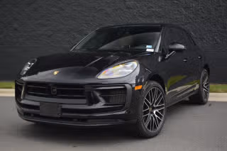 2024 Porsche Macan S's photo