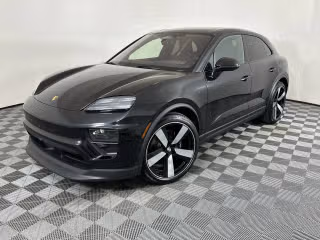 2025 Porsche Macan