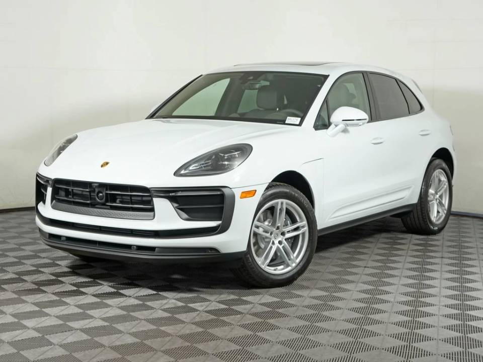 2026 Porsche Macan