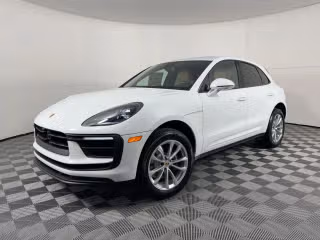 2026 Porsche Macan's photo