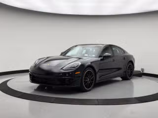 2023 Porsche Panamera 4 Platinum Edition's photo
