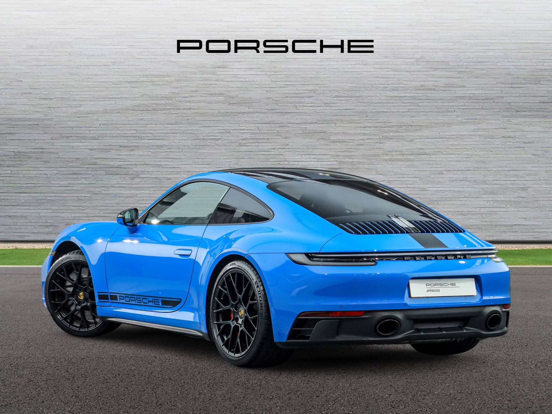 911 Carrera GTS, photo 2 of 35