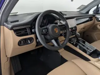 2026 Porsche Macan T - Photo 29
