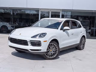 2021 Porsche Cayenne -'s photo