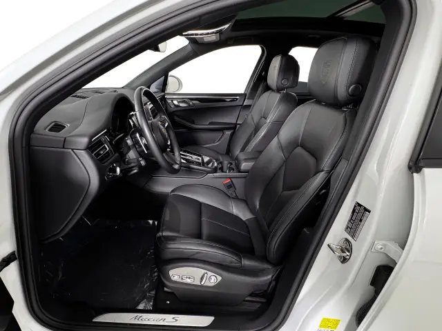 2026 Porsche Macan S - Photo 30