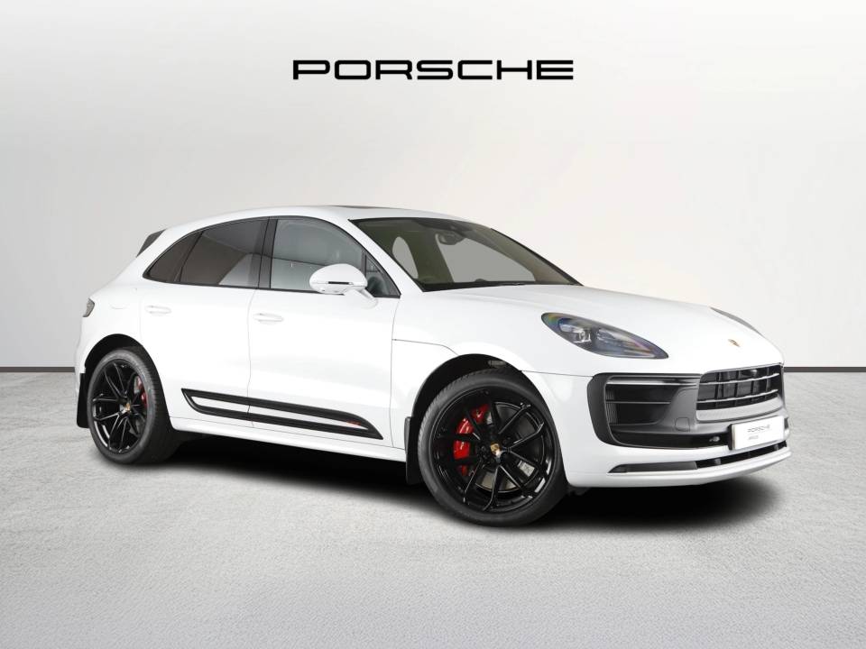 2022 Porsche Macan