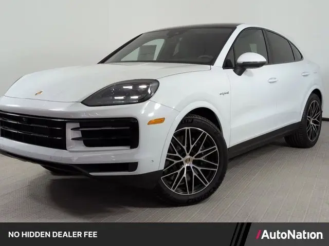 2026 Porsche Cayenne Coup E-Hybrid - Photo 6