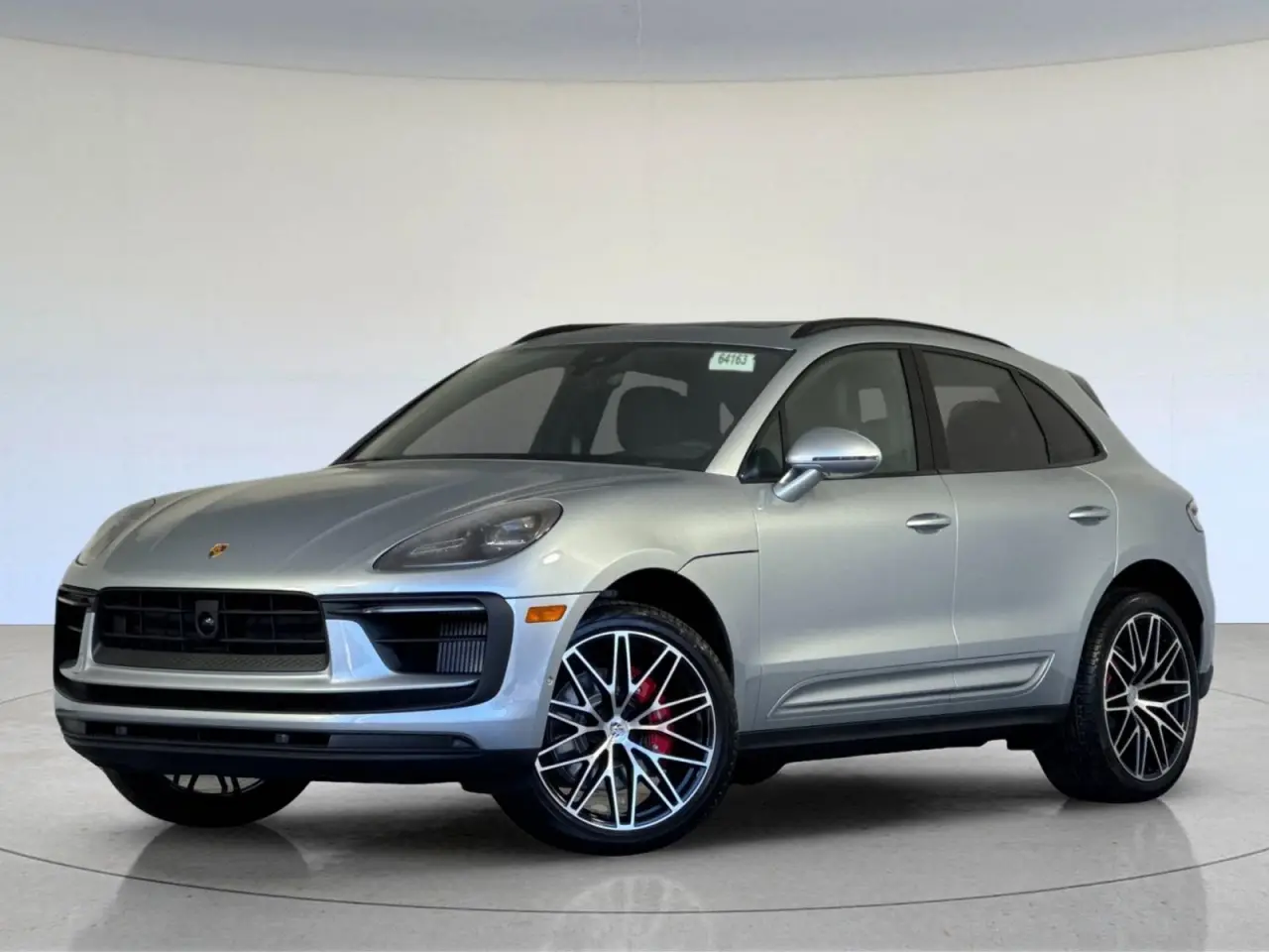 2026 Porsche Macan S - Photo 8