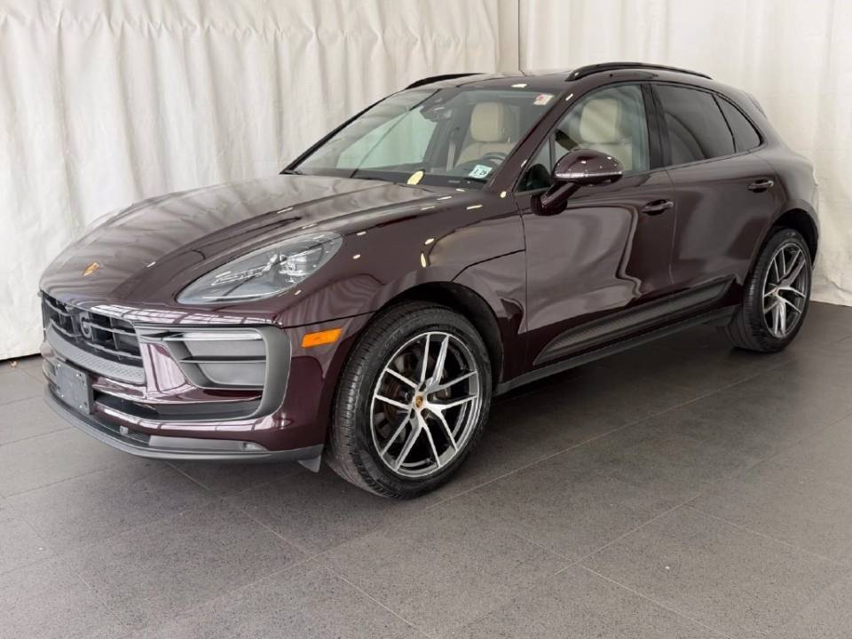 2024 Porsche Macan Base