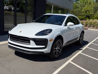 2026 Porsche Macan's photo