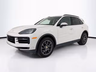 2024 Porsche Cayenne -'s photo