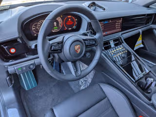 2026 Porsche Panamera 4 E-Hybrid - Photo 25