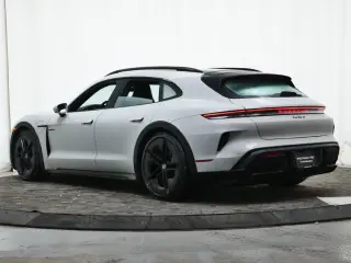 2026 Porsche Taycan Turbo S - Photo 21
