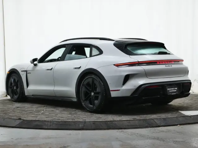 2026 Porsche Taycan Turbo S - Photo 22