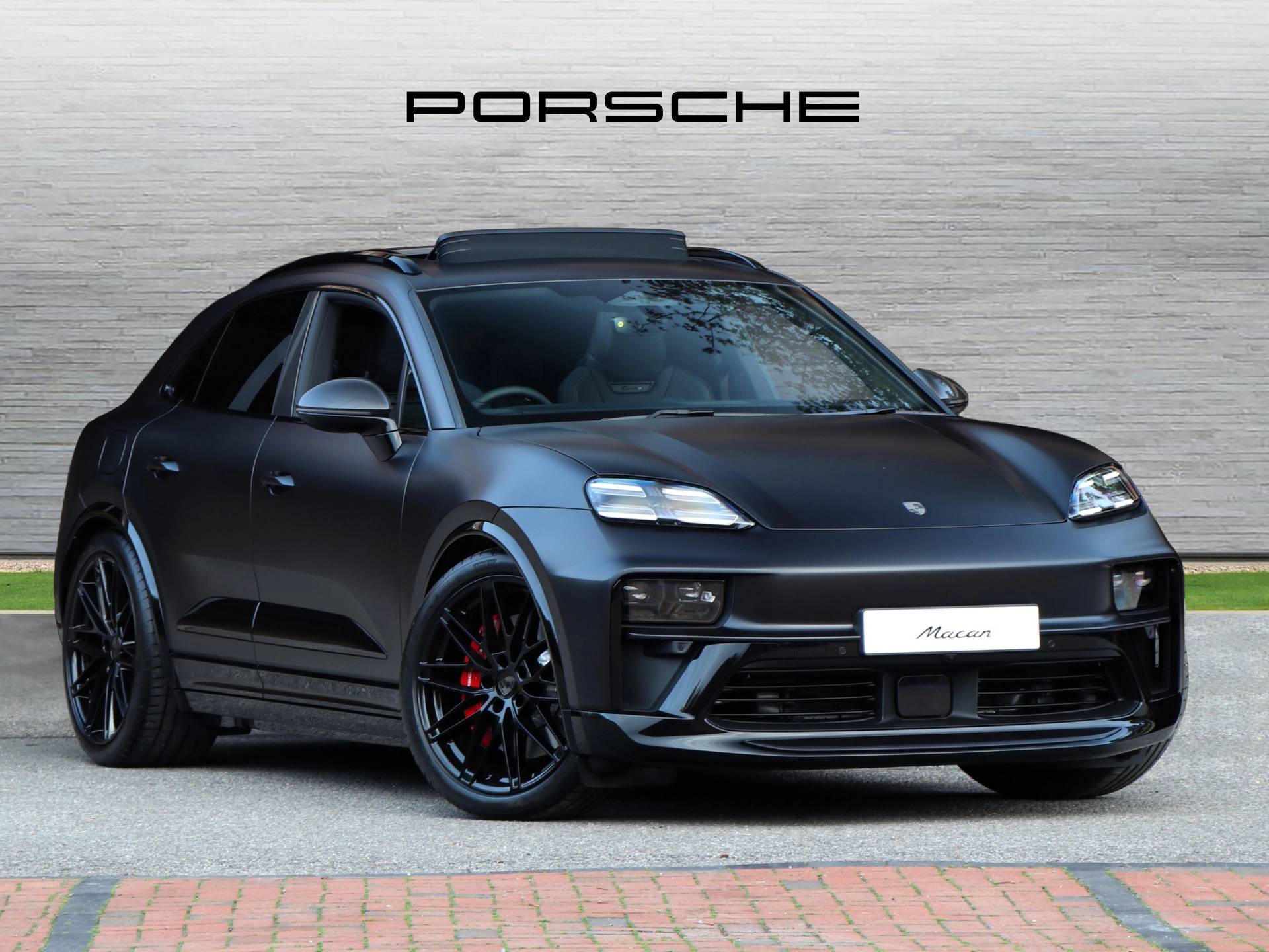 Macan Turbo, photo 1 of 53
