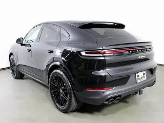 2026 Porsche Cayenne Coup E-Hybrid - Photo 21