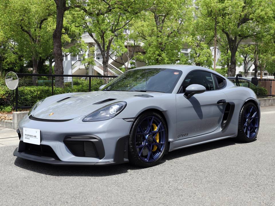 Porsche 718 Cayman GT4 RS 新車・中古車を購入。 | Porsche Finder