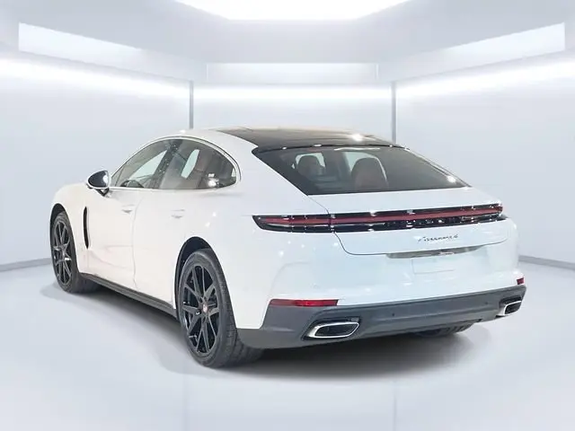 2026 Porsche Panamera Base - Photo 22