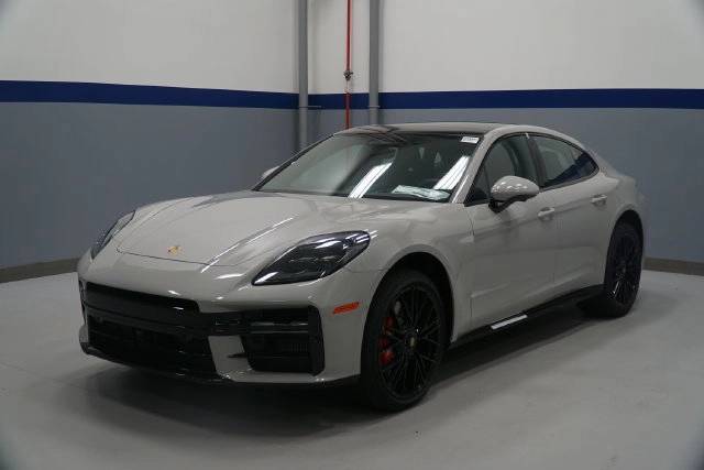 2026 Porsche Panamera