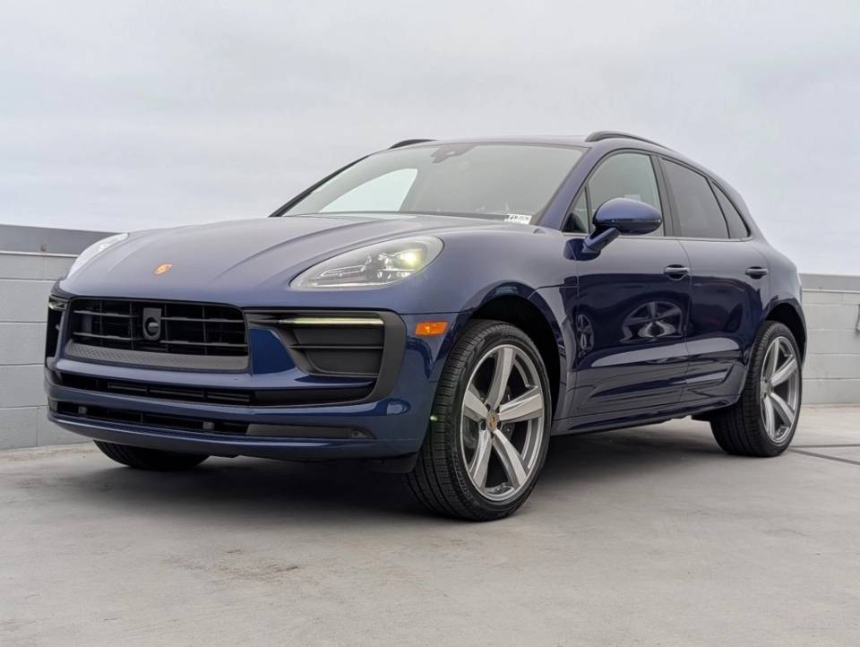 2026 Porsche Macan