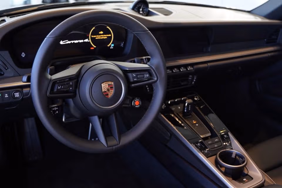 2026 Porsche 911 S - Photo 27