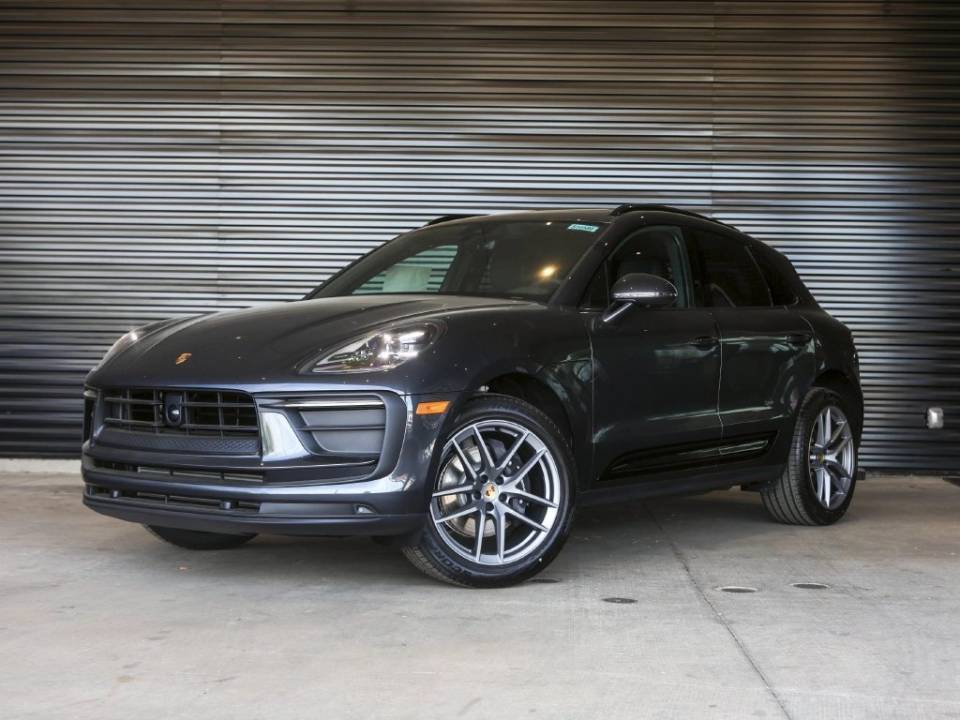 2026 Porsche Macan