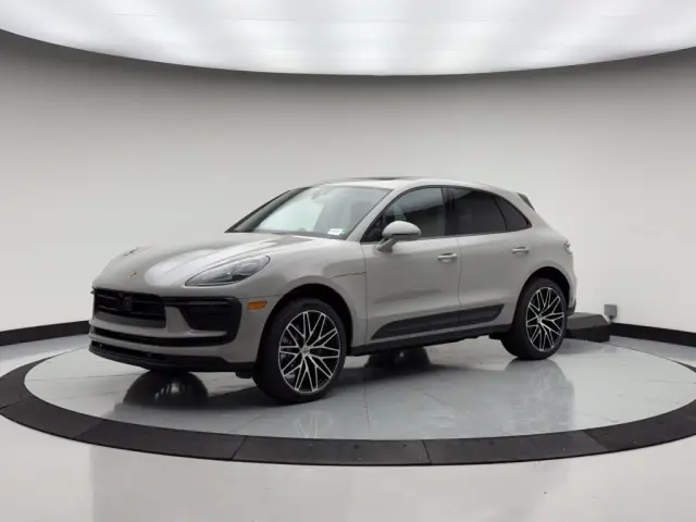 2026 Porsche Macan Base - Photo 6