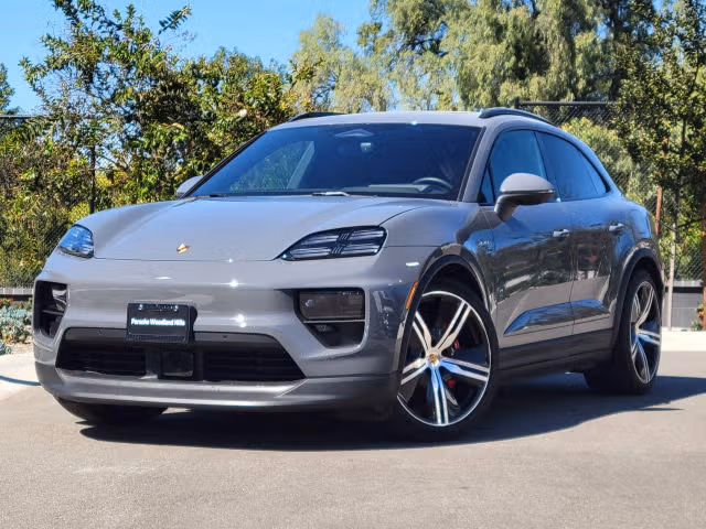 Used 2025 Porsche Macan S with VIN WP1AB2XA8SL150167 for sale in Los Angeles, CA