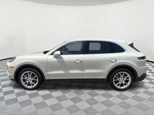 2024 Porsche Cayenne 14