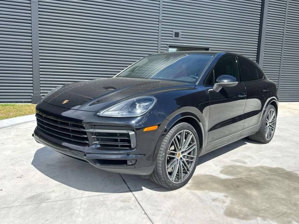 2021 Porsche Cayenne Coup Base