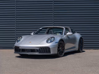 2025 Porsche 911 Targa 4 GTS's photo