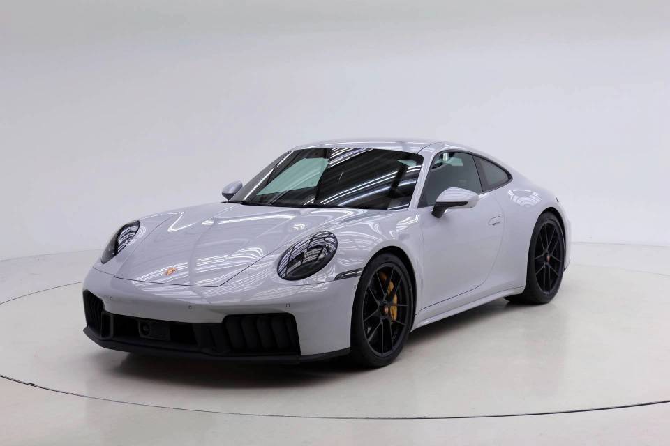 2025 Porsche 911