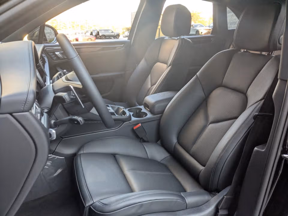 2026 Porsche Macan S - Photo 35