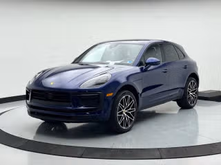 2026 Porsche Macan's photo