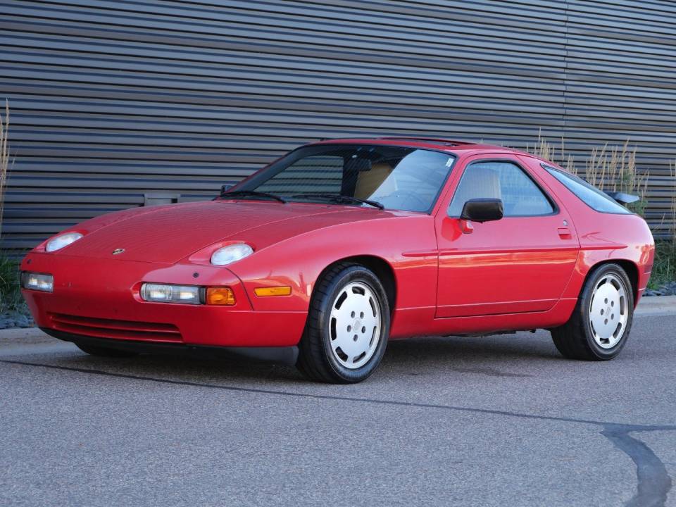 1988 Porsche 928