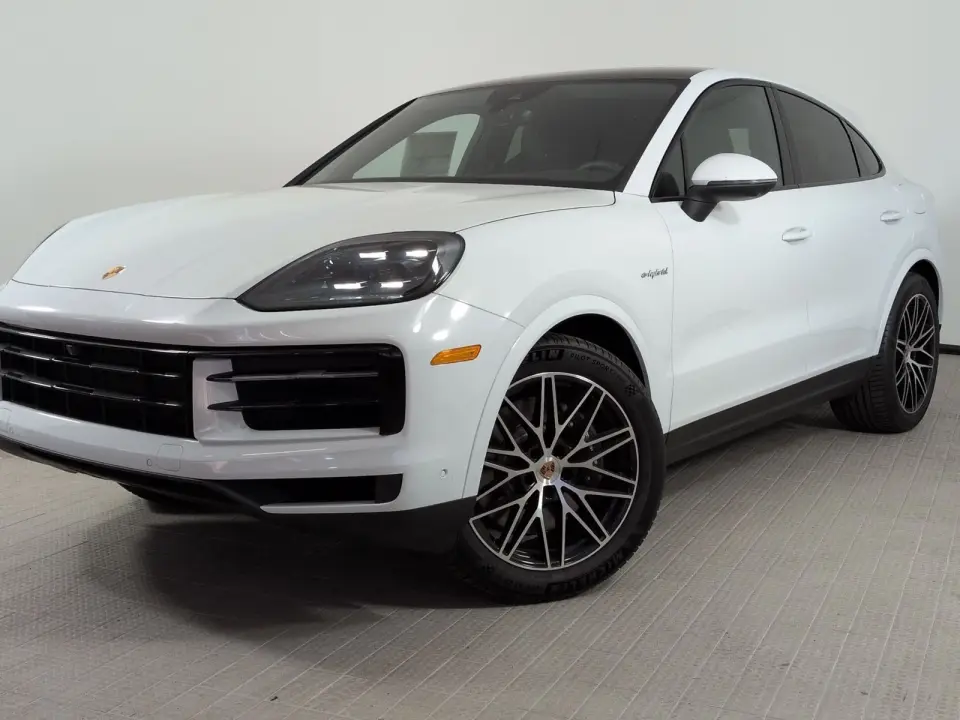 2026 Porsche Cayenne Coup E-Hybrid - Photo 7