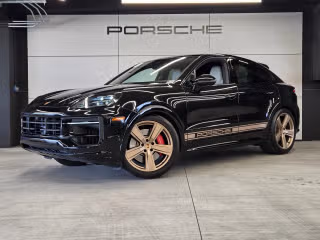2025 Porsche Cayenne GTS's photo
