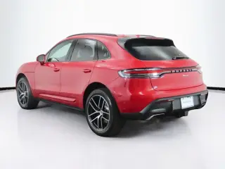 2025 Porsche Macan Base - Photo 21