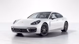 2023 Porsche Panamera GTS's photo