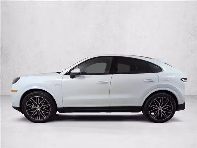 2026 Porsche Cayenne Coup E-Hybrid - Photo 12