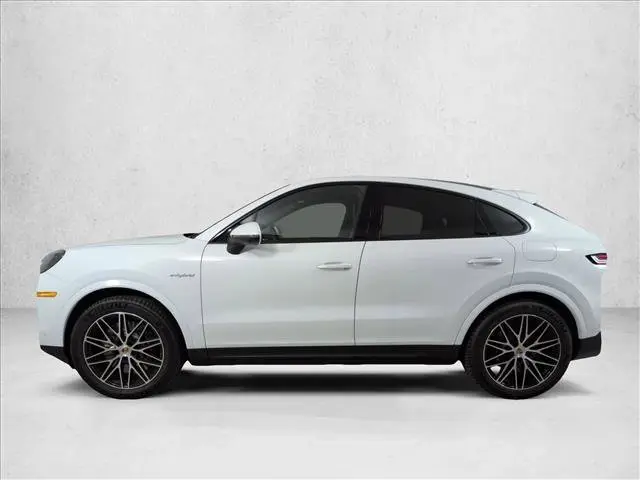 2026 Porsche Cayenne Coup E-Hybrid - Photo 15