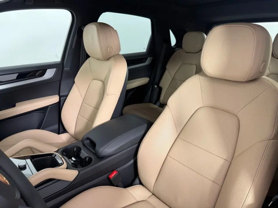 2026 Porsche Cayenne Base - Photo 39