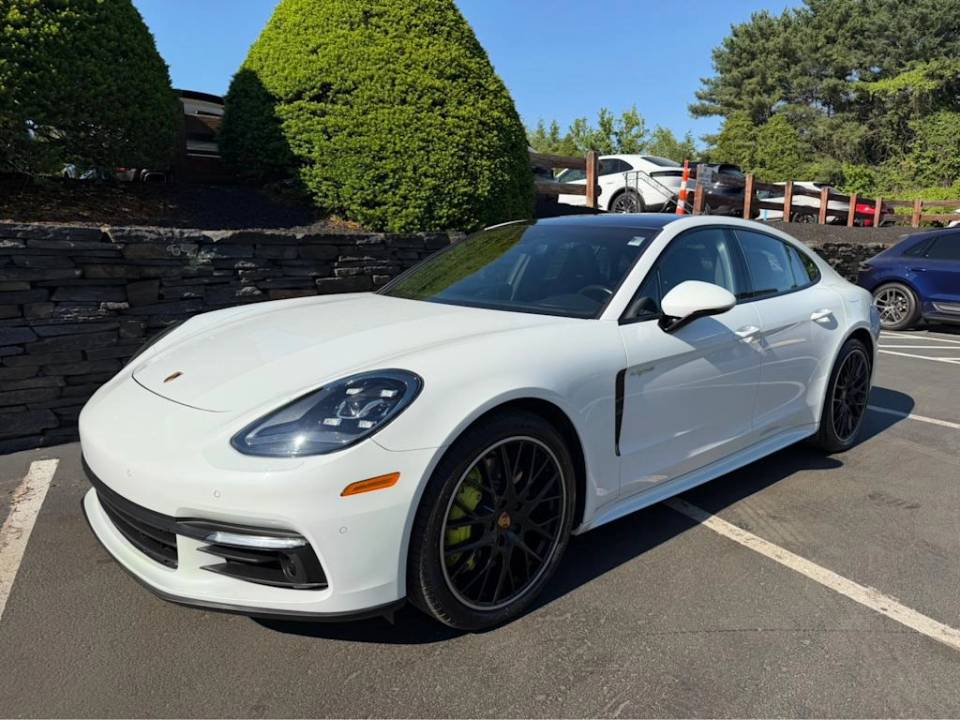 2018 Porsche Panamera 4 E-Hybrid AWD photo