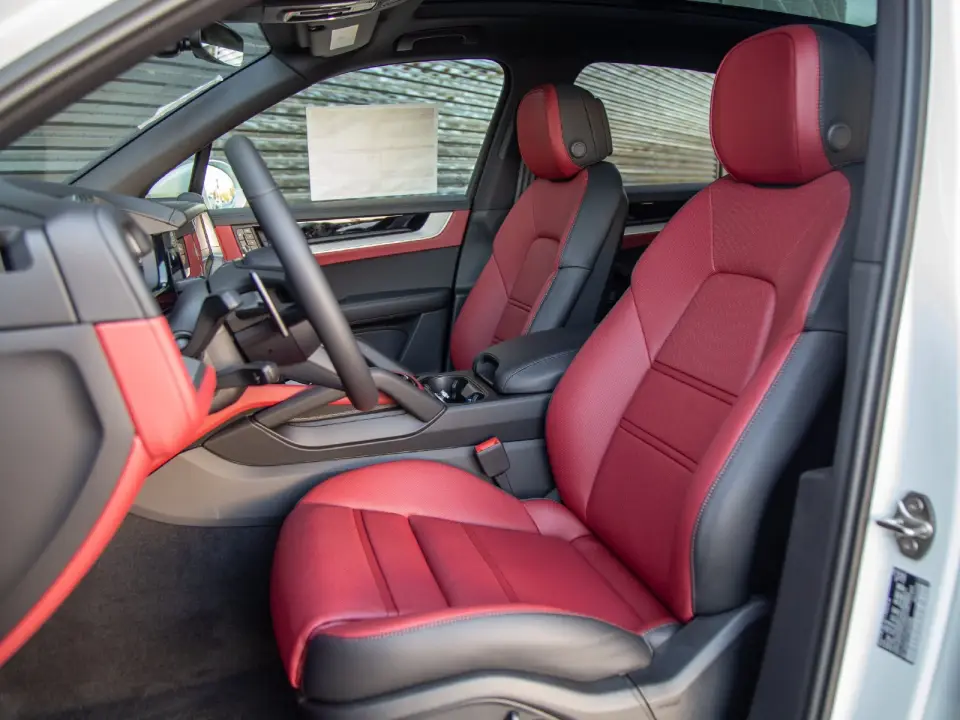 2026 Porsche Cayenne Base - Photo 39