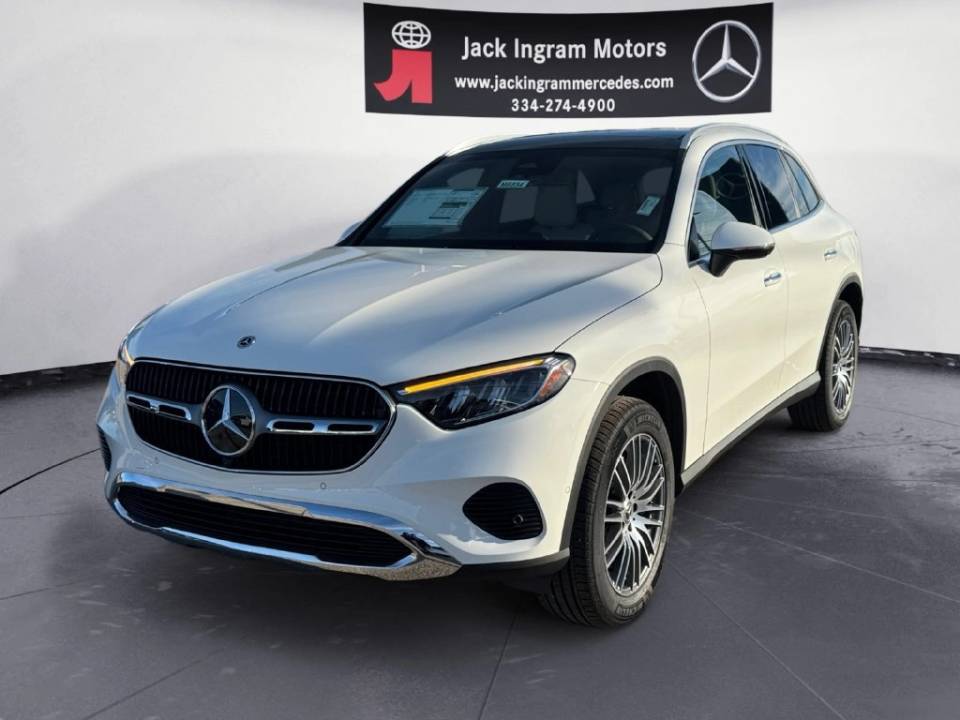 2026 Mercedes-Benz GLC Base