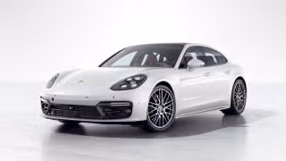 2022 Porsche Panamera GTS's photo