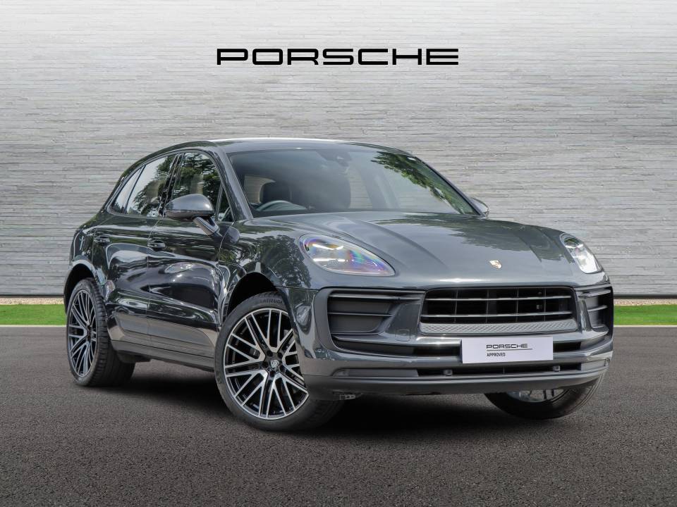 2024 PORSCHE MACAN