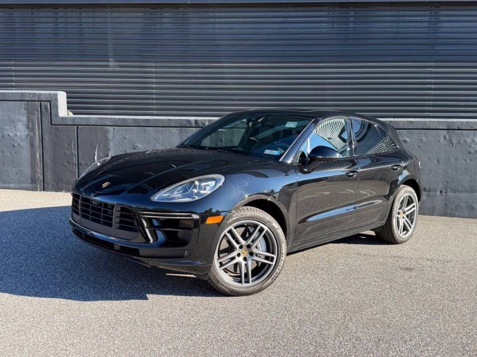2021 Porsche Macan Turbo