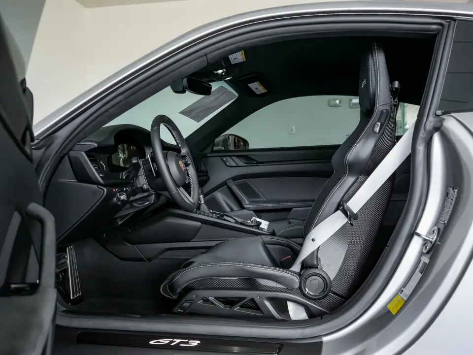 2026 Porsche 911 GT3 - Photo 31